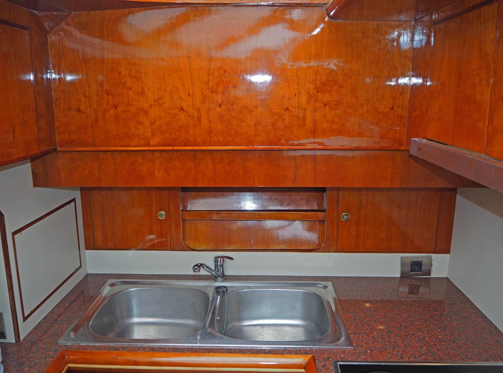 Fore ship, Accommodation